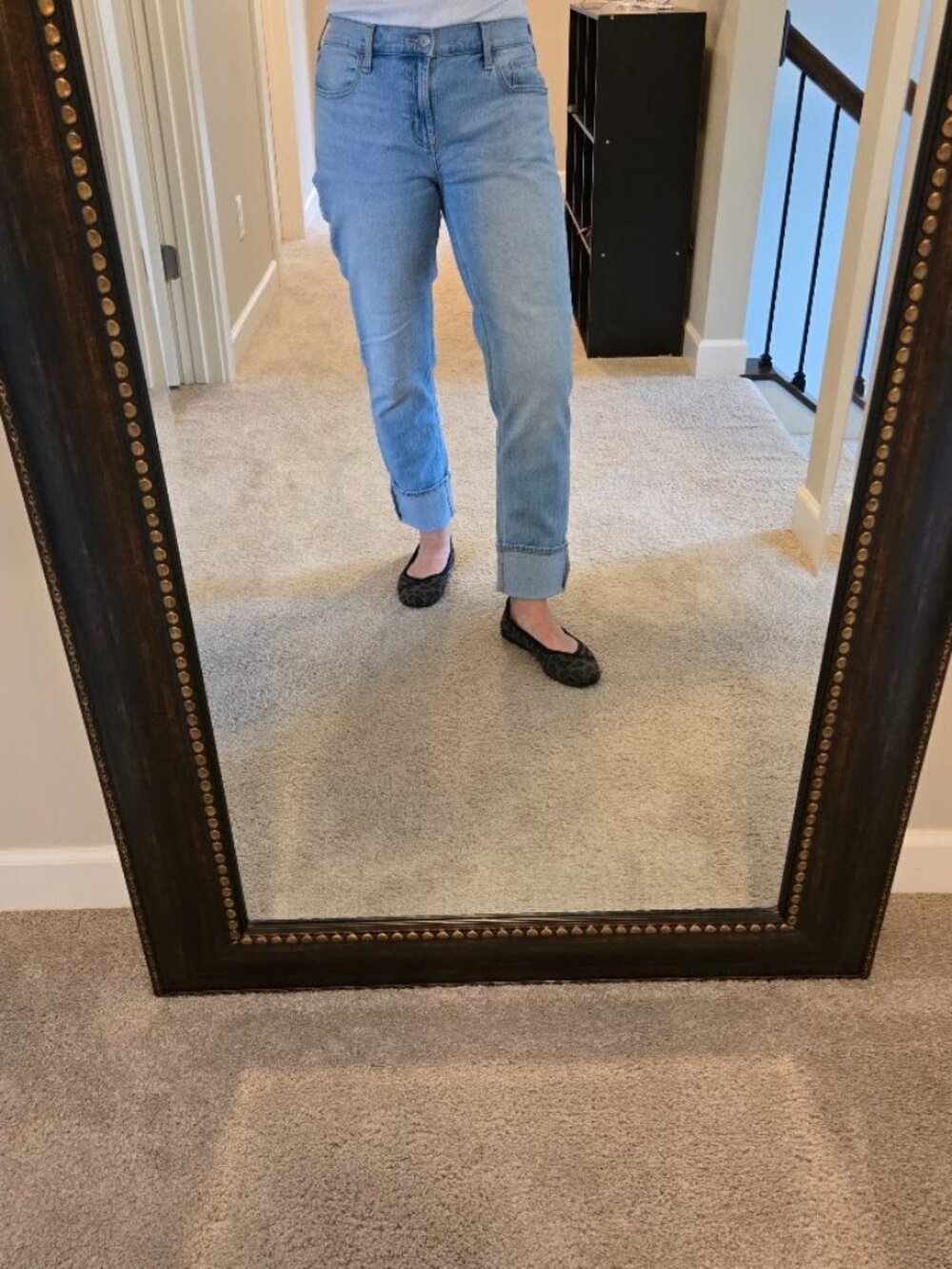 Old Navy Mid-Rise Wow Boyfriend Jeans, Sz. 6